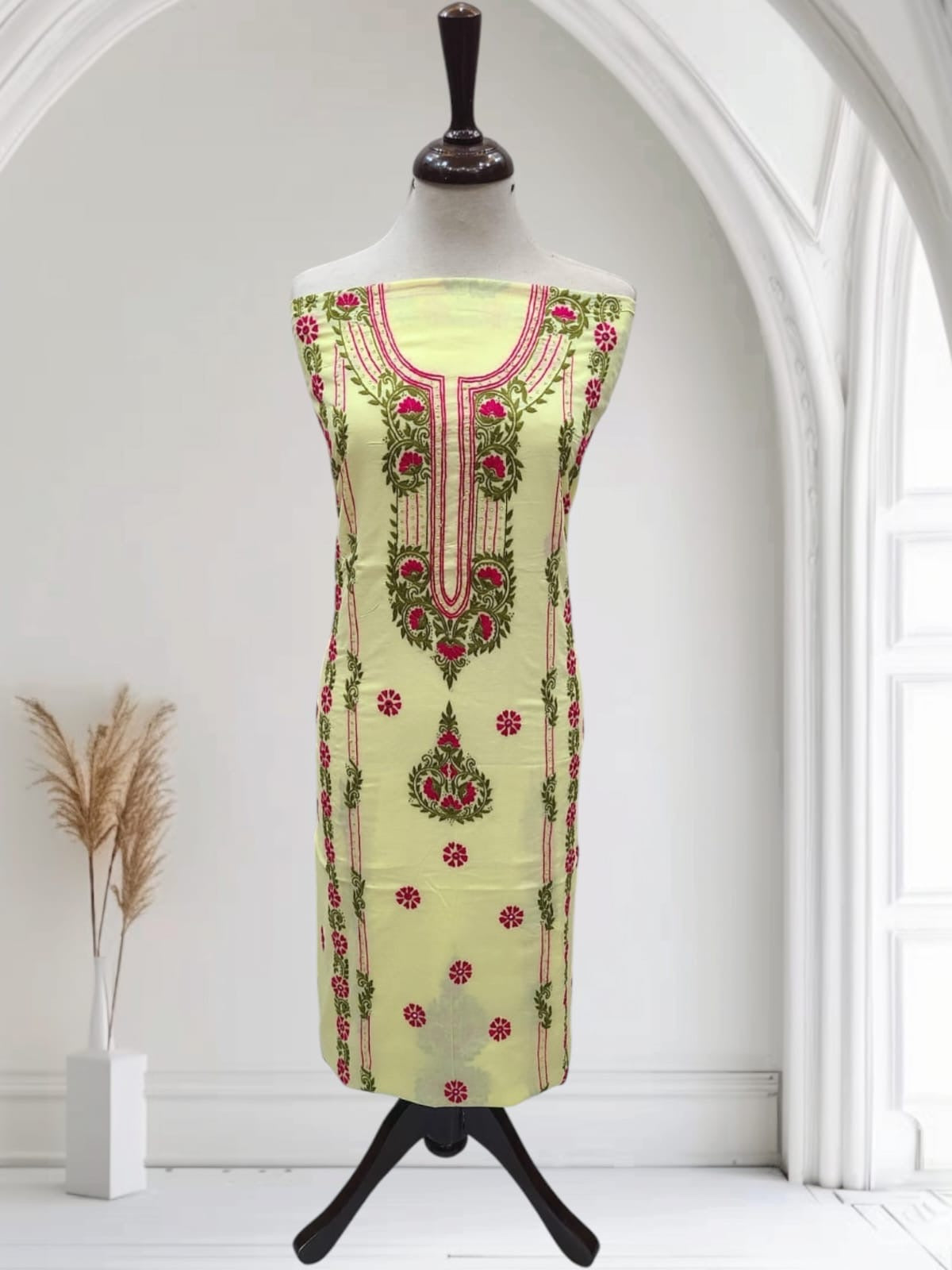 Made by hand, chosen by heart Lawn Shirt