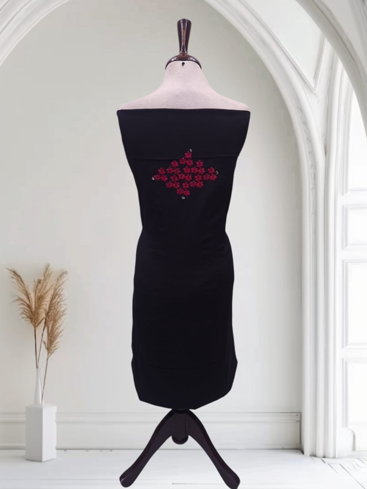 Raw Silk Tarkashi Black and hot pink