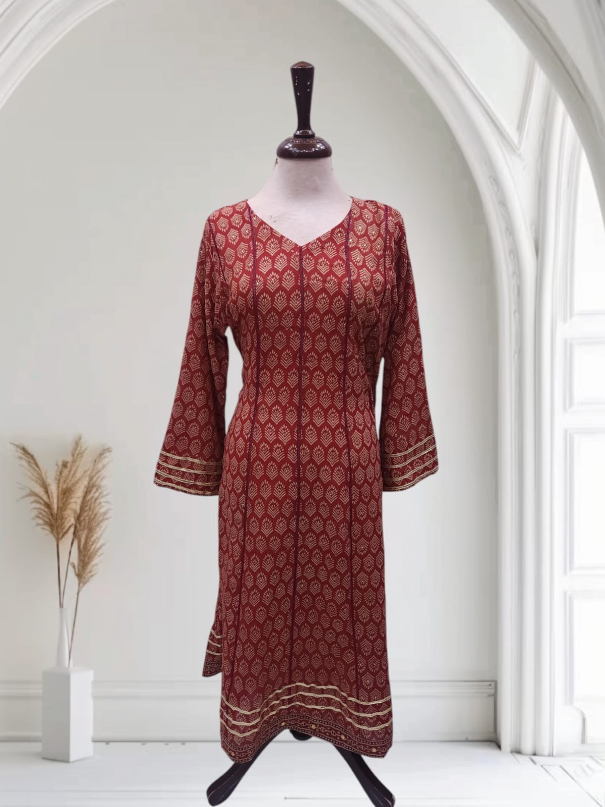 Medium Size Long dress lawn