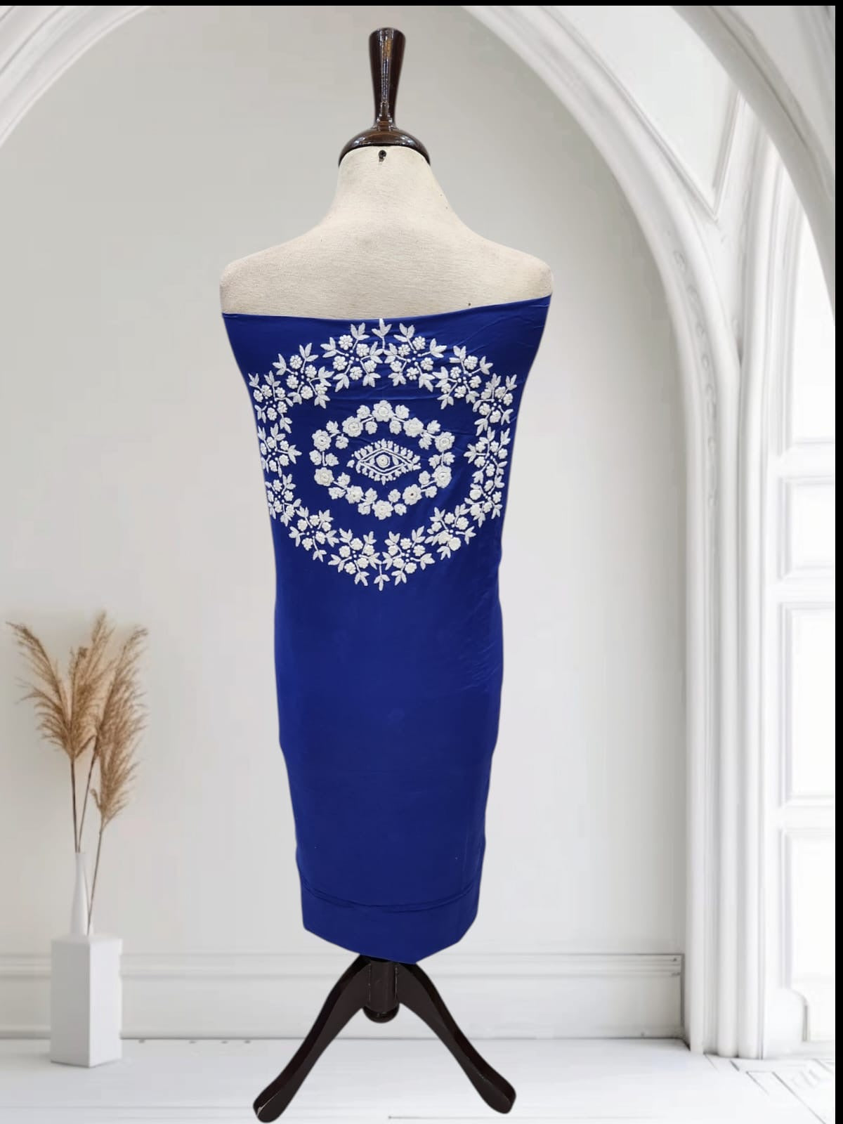 Budget friendly lawn hand embroidered shirt