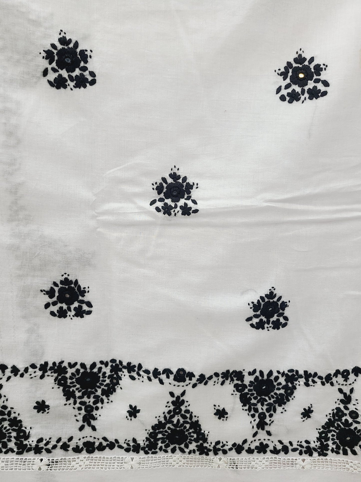 Bambino Hand Embroidered 2pc Lawn White with Black
