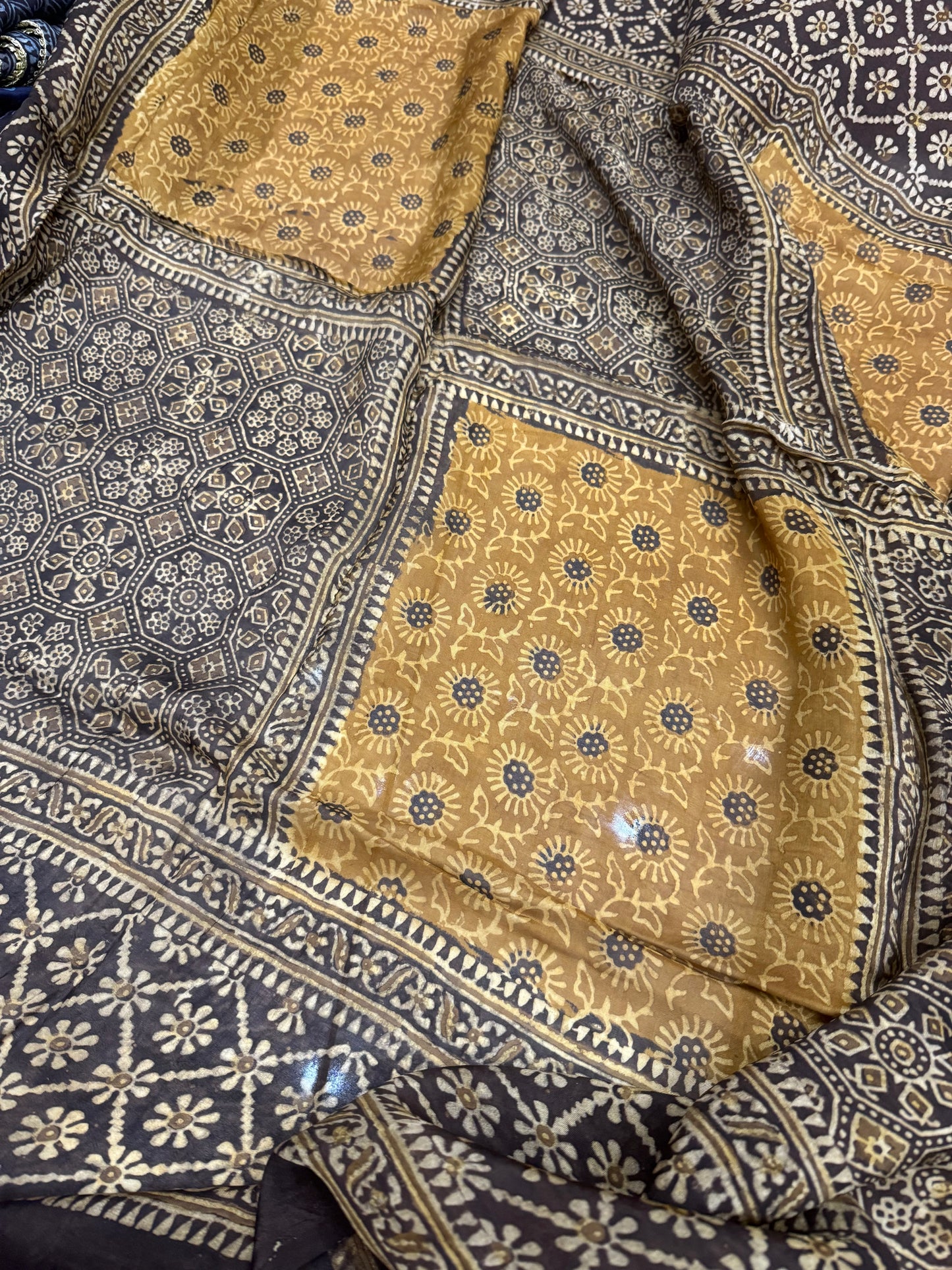 Medium Silk Natural dyed simple Shawl