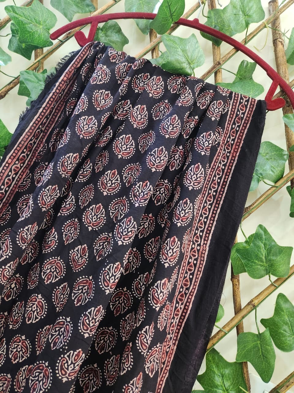 Exclusive Lawn Stoller (Mini scarf 🧣) with long lenght