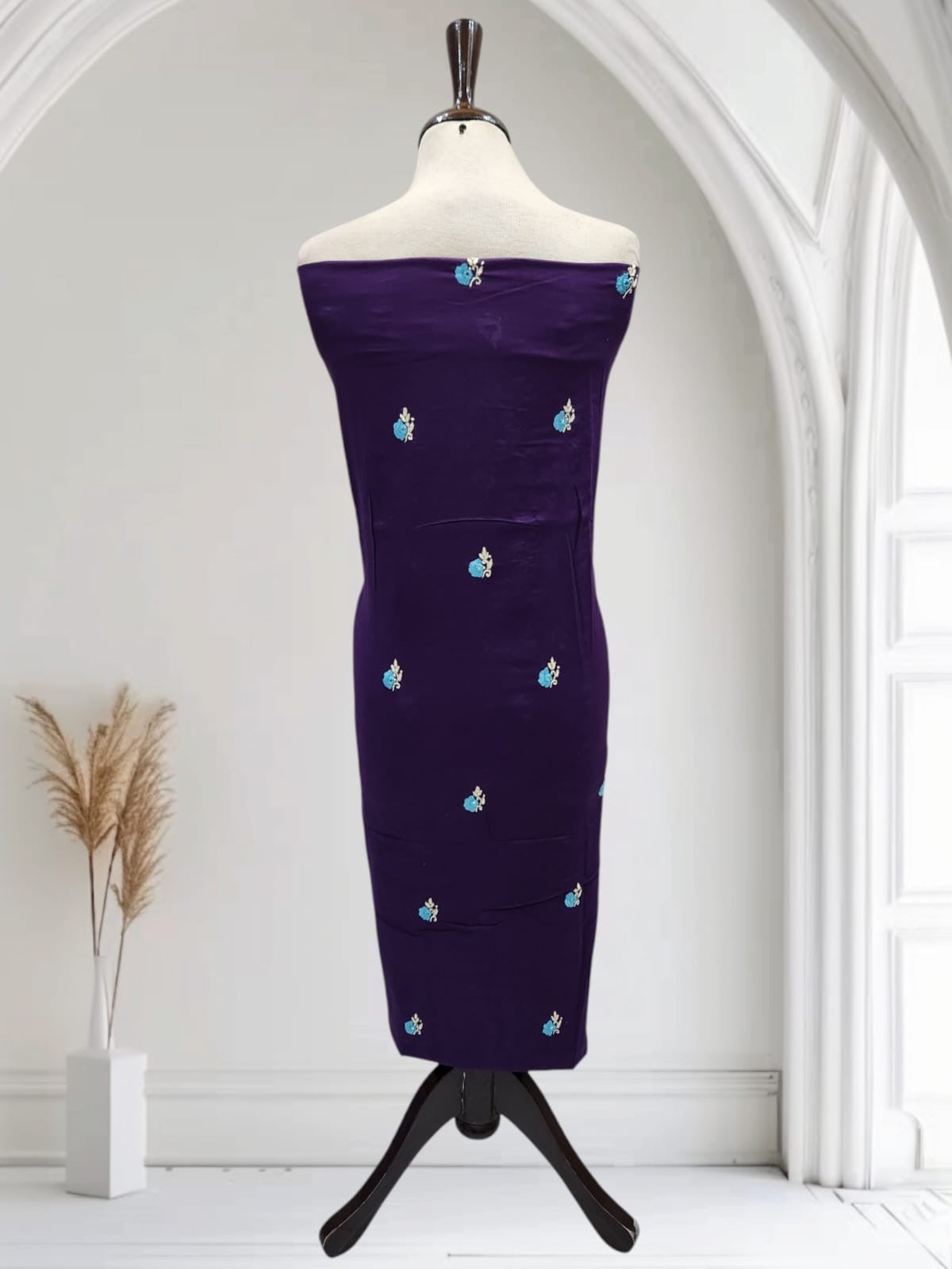 Fast shade lawn hand embroidered shirt