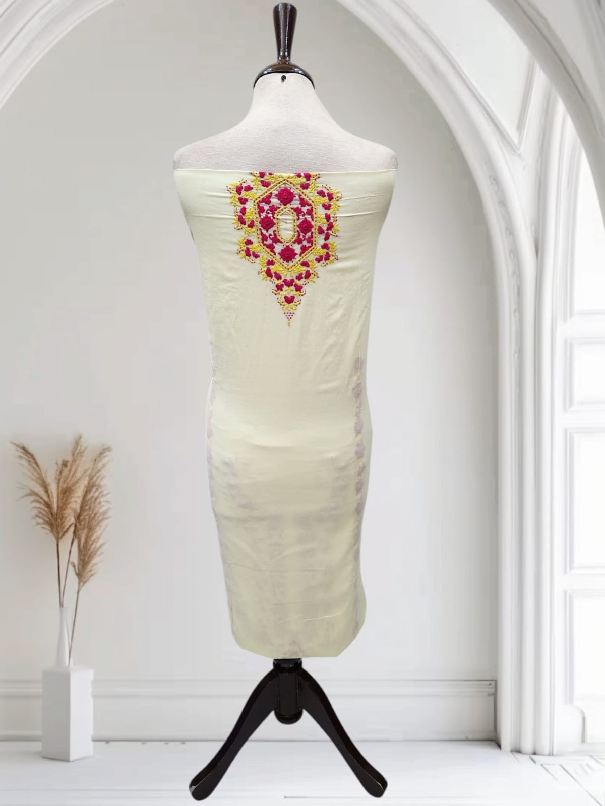Gull e sitta lawn hand embroidered shirt Lemon