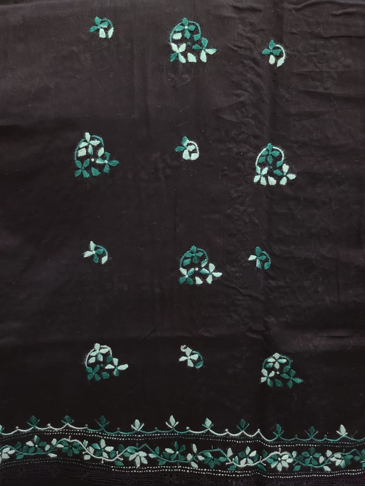 Tarkashi Applique style lawn 2pc turquoise with black