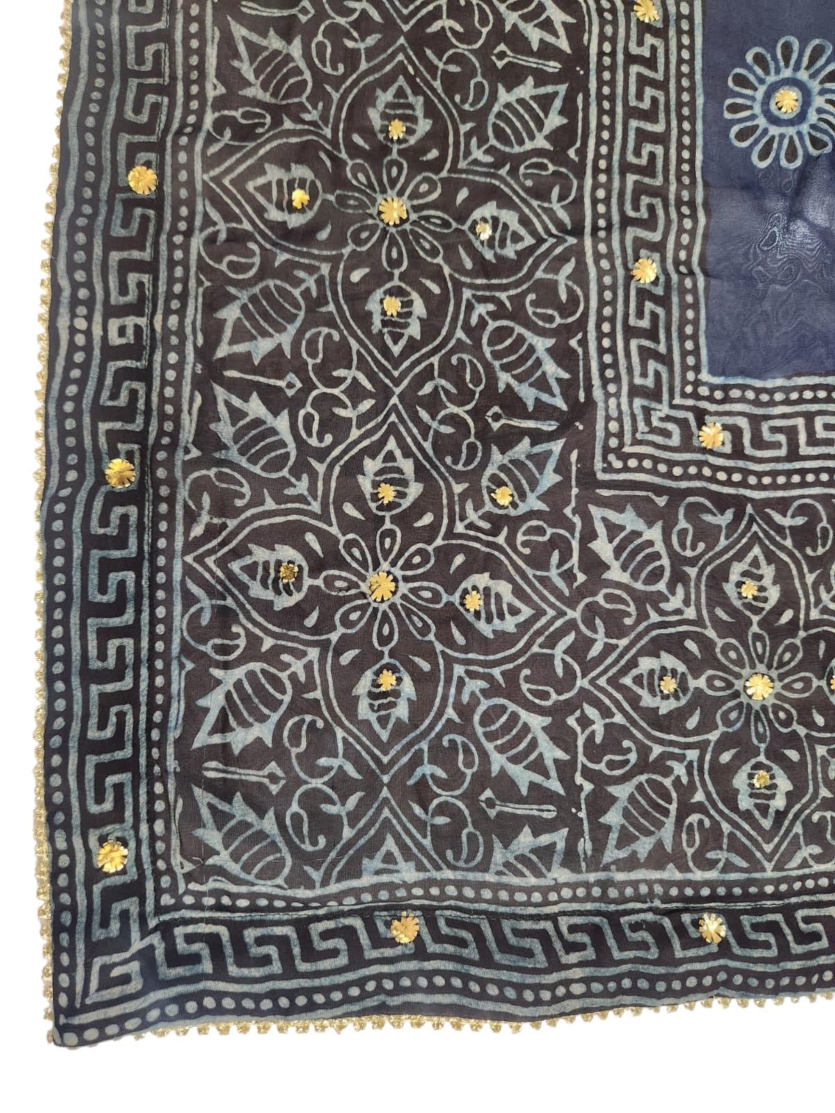 Medium silk Natural dyed Mukesh Shawl #40