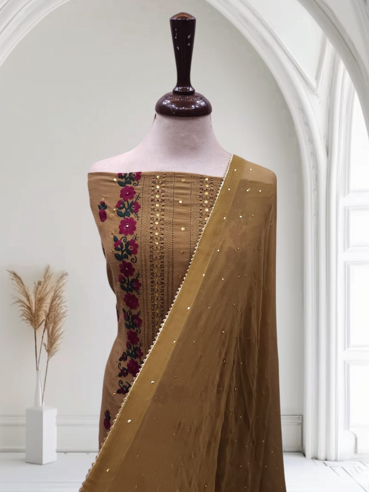 Rare Tarkashi Raw silk 2pc