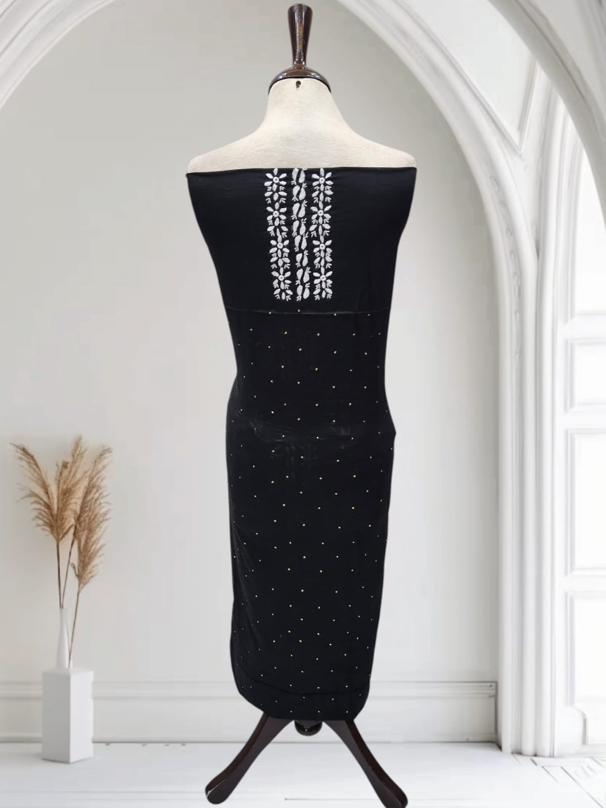 Tarkashi Mukesh Lawn shirt