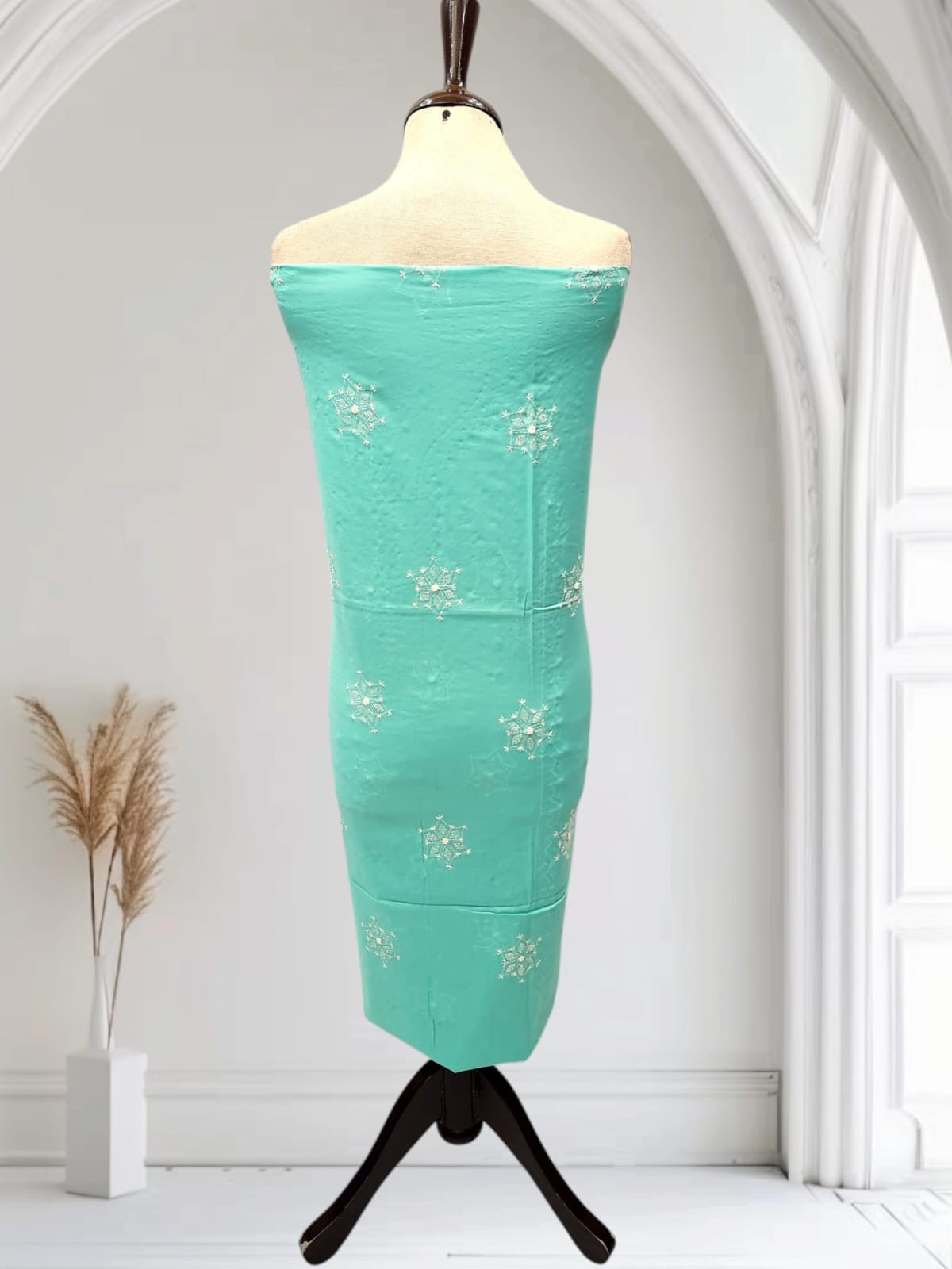Kanthakari with bor lawn hand embroidered shirt
