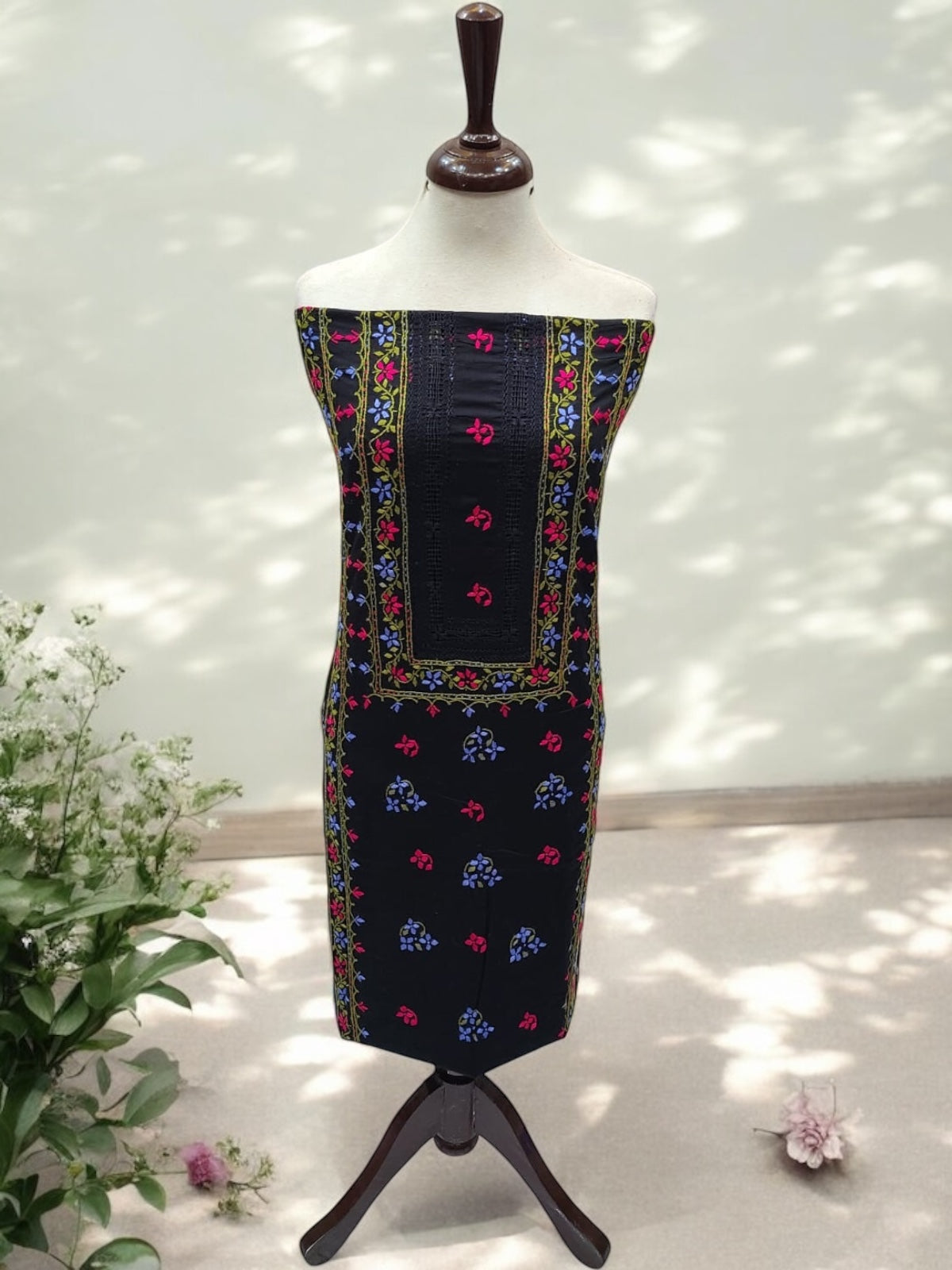 Tarkashi Applique Style 2pc Ice blue with hot pink