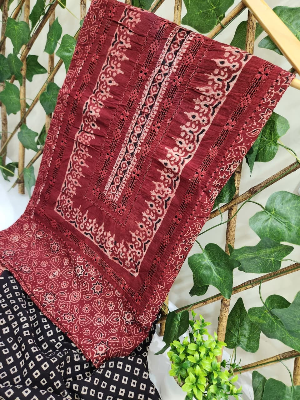 Lawn Natural dyed with Tarkashi advance payment