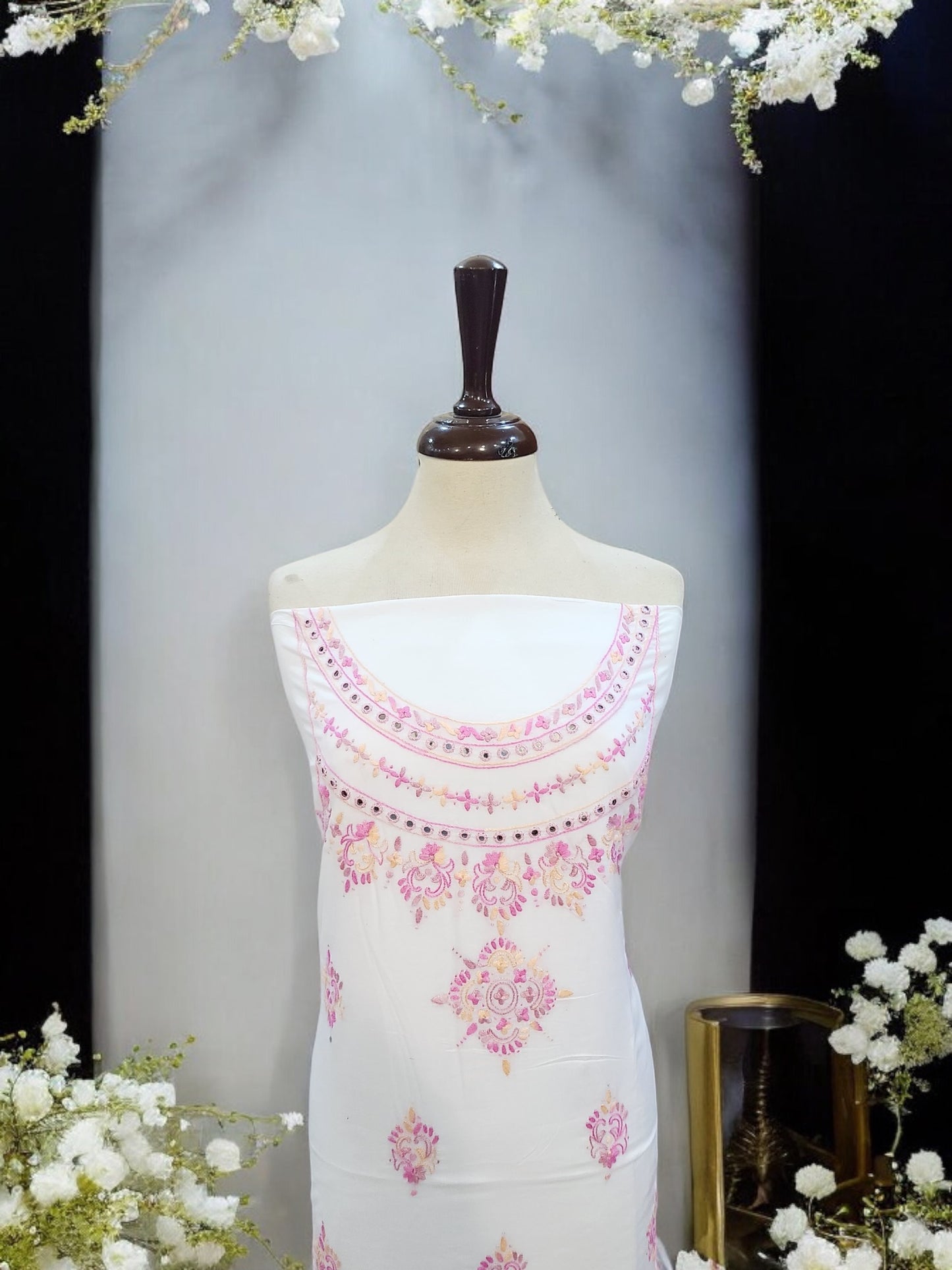 Handmade lawn 2pc Chowk Embroidered