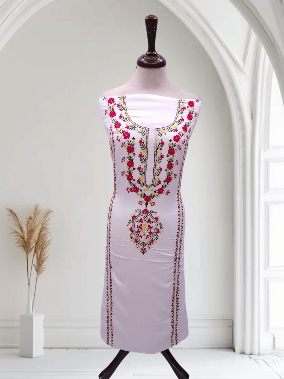 2pc WHITE Marina tarkahi with embroidery