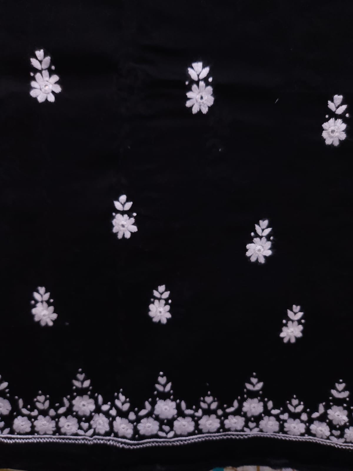 Heavy Embriodered Lawn Shirt black & White