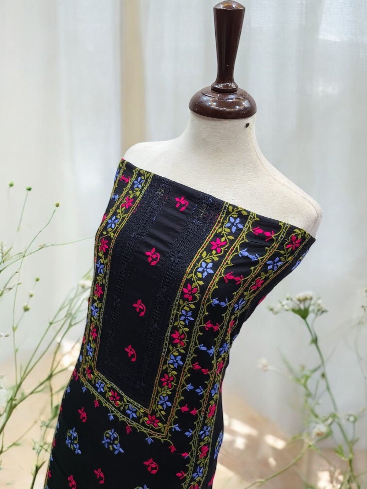Tarkashi Applique Style 2pc Ice blue with hot pink