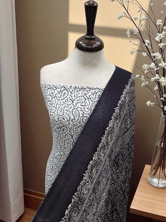 Block print with Natural dyed Lawn 2pc