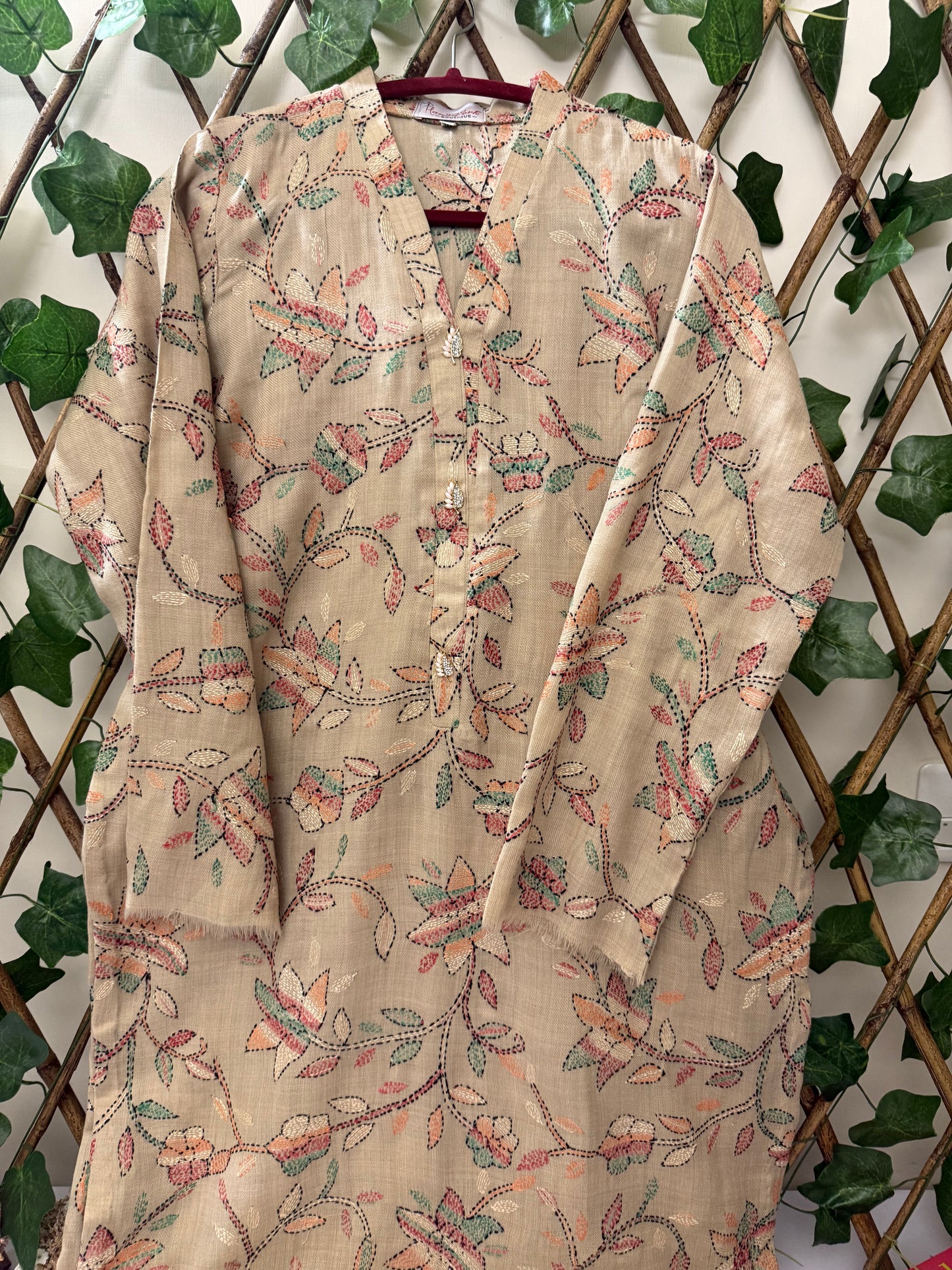 Pashmina kantha kurta size medium