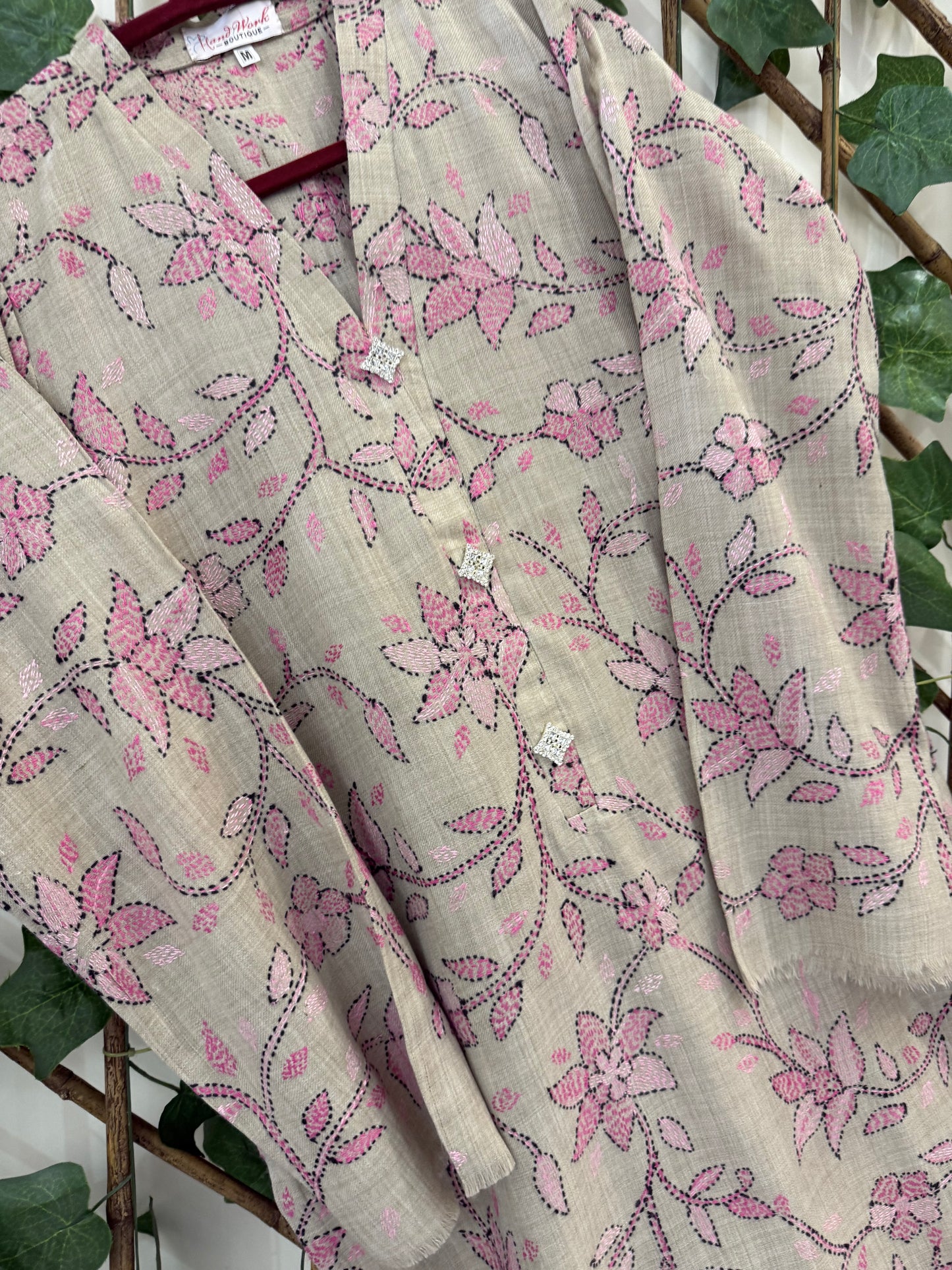 Premier Range Rare combo Pashmina kantha kurta Medium