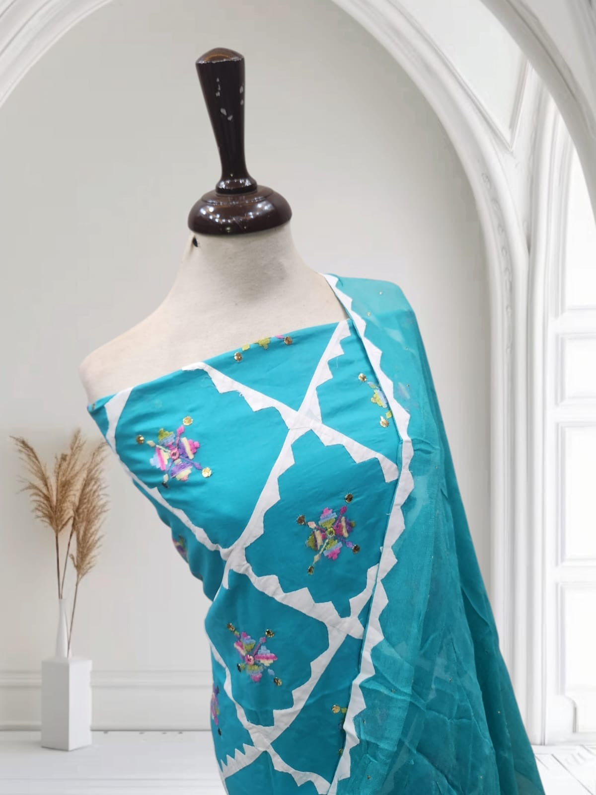 Full Applique Embroidery mukesh lawn shirt & chiffon dupatta