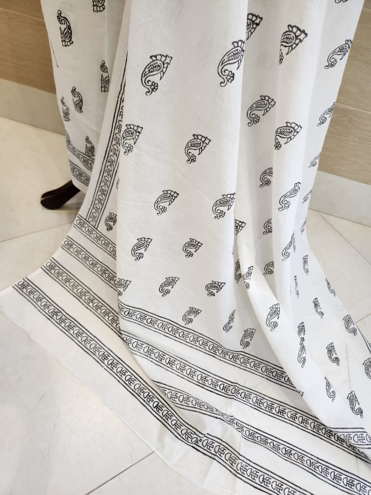 White & Black lawn Block print 2pc (advance payment)