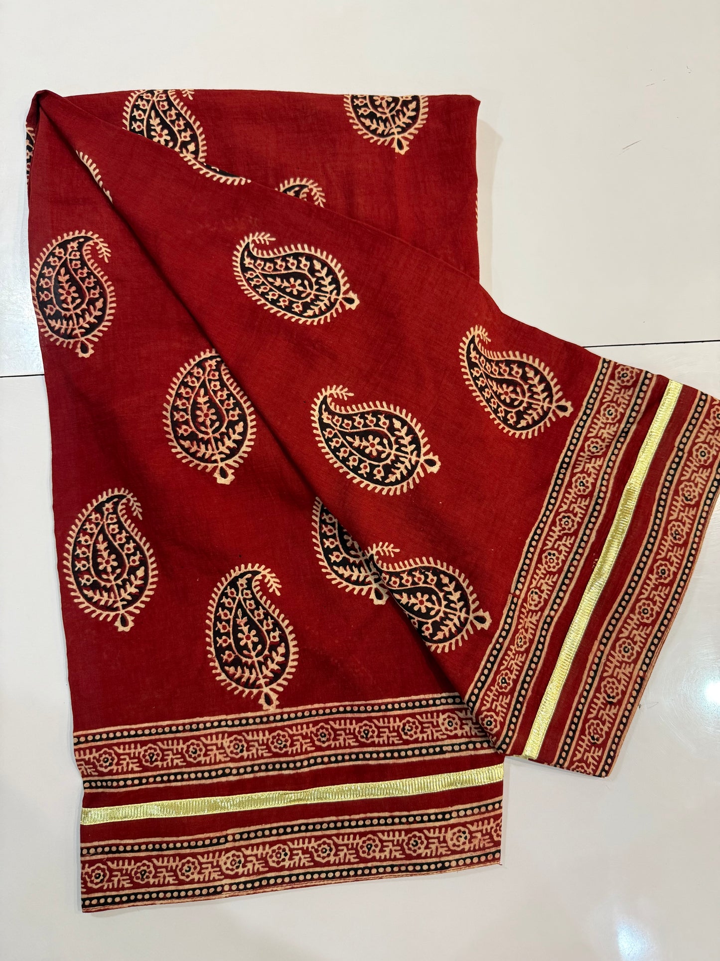Farshi shalwar Medium to Large Maroon