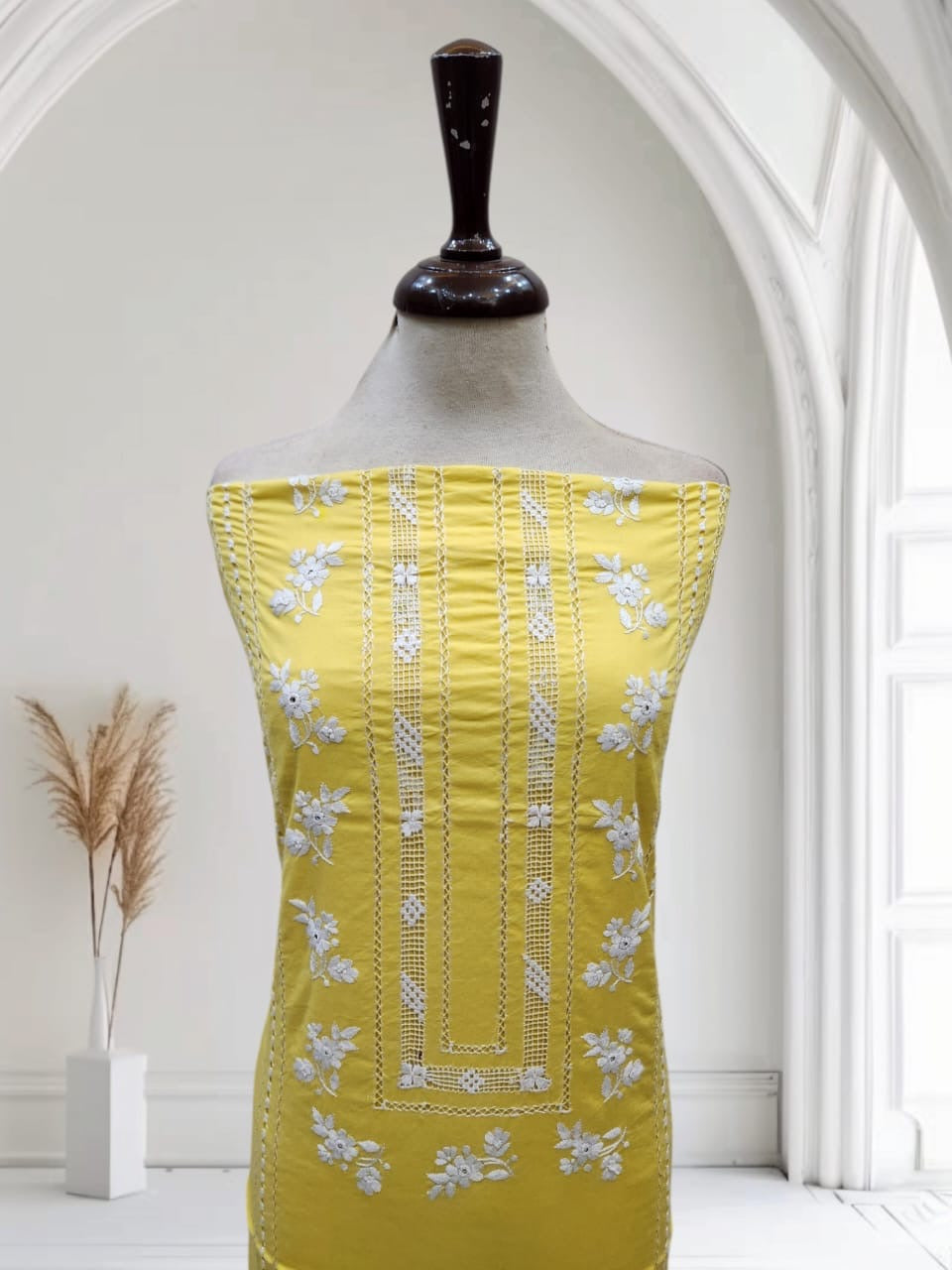 New arrival tarkashi lawn hand embroidered