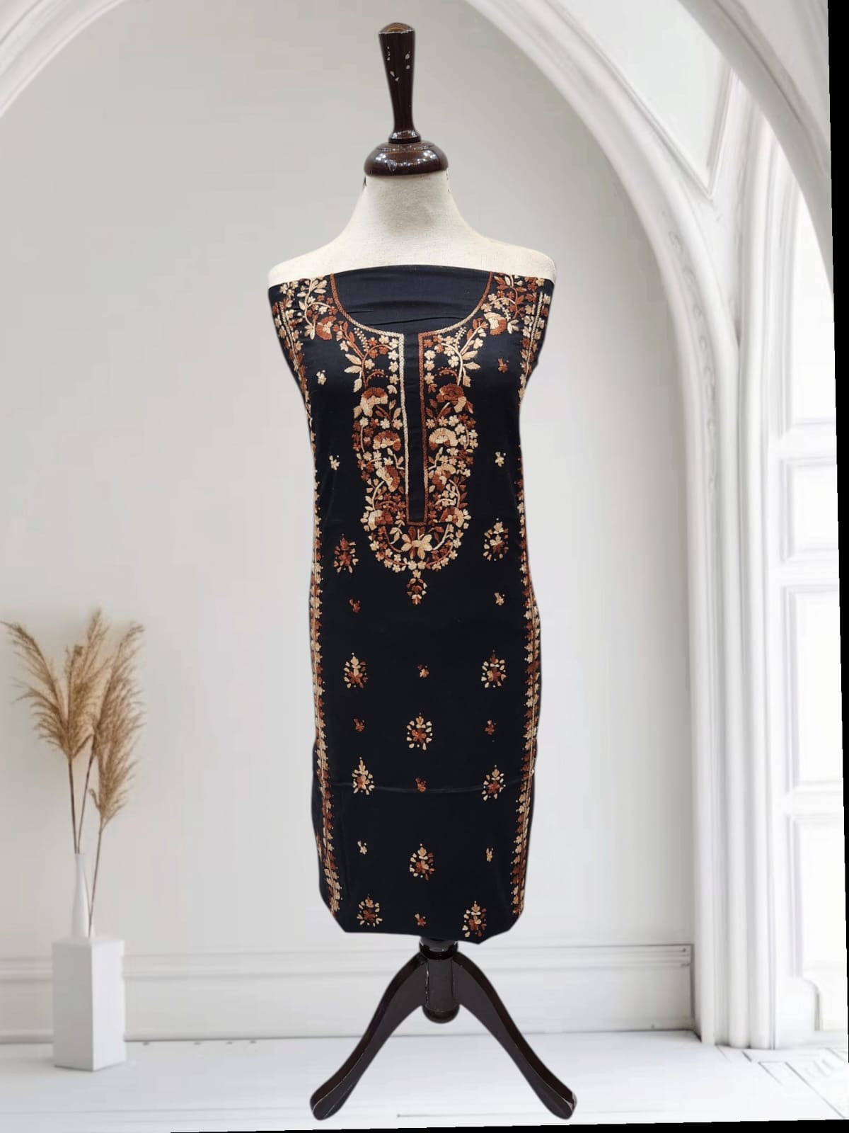 Sale Shirt lawn hand Embroidered