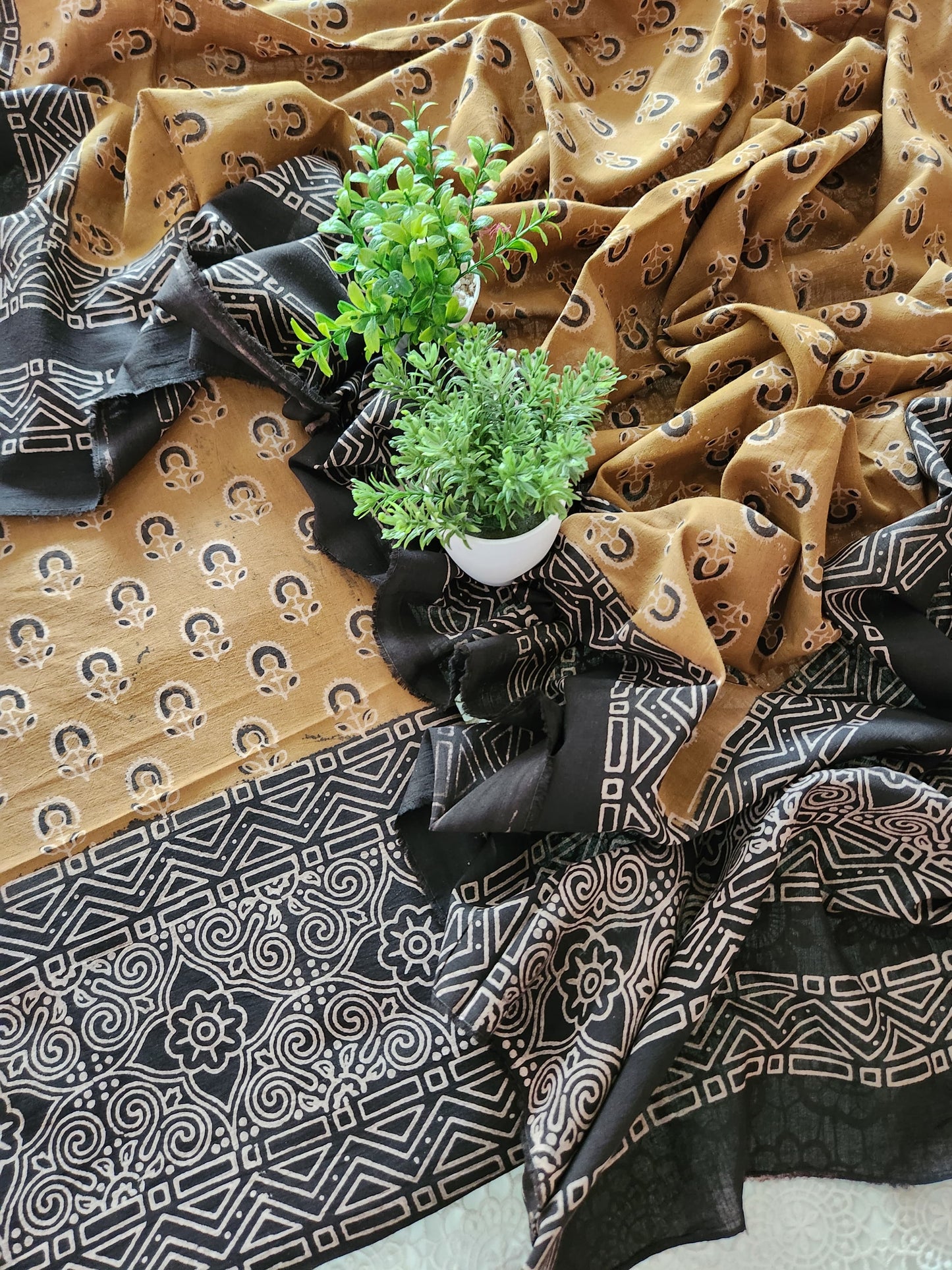 Lawn Natural dyed 2pc advance payment