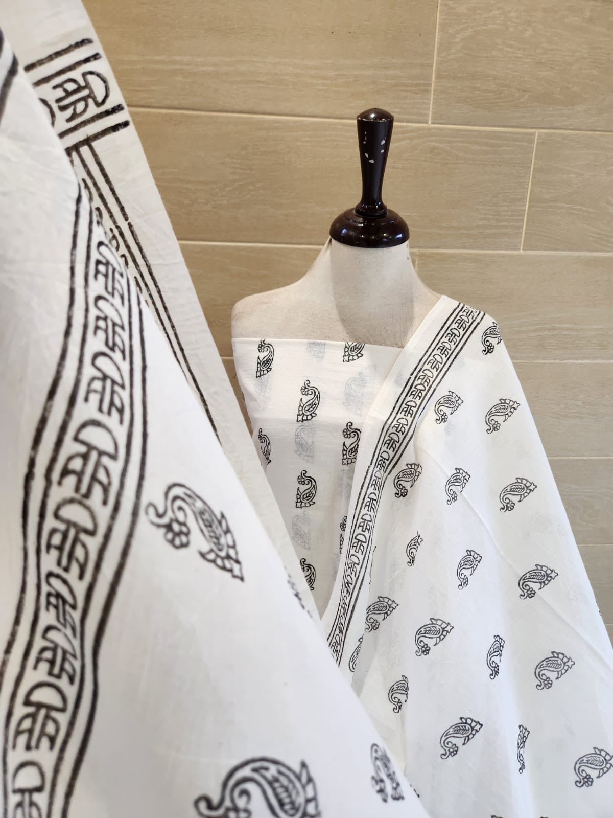 White & Black lawn Block print 2pc (advance payment)
