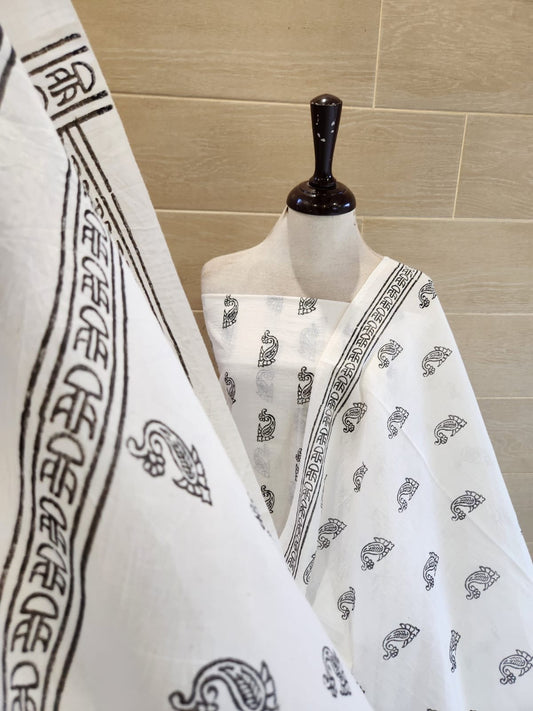 White & Black lawn Block print 2pc (advance payment)