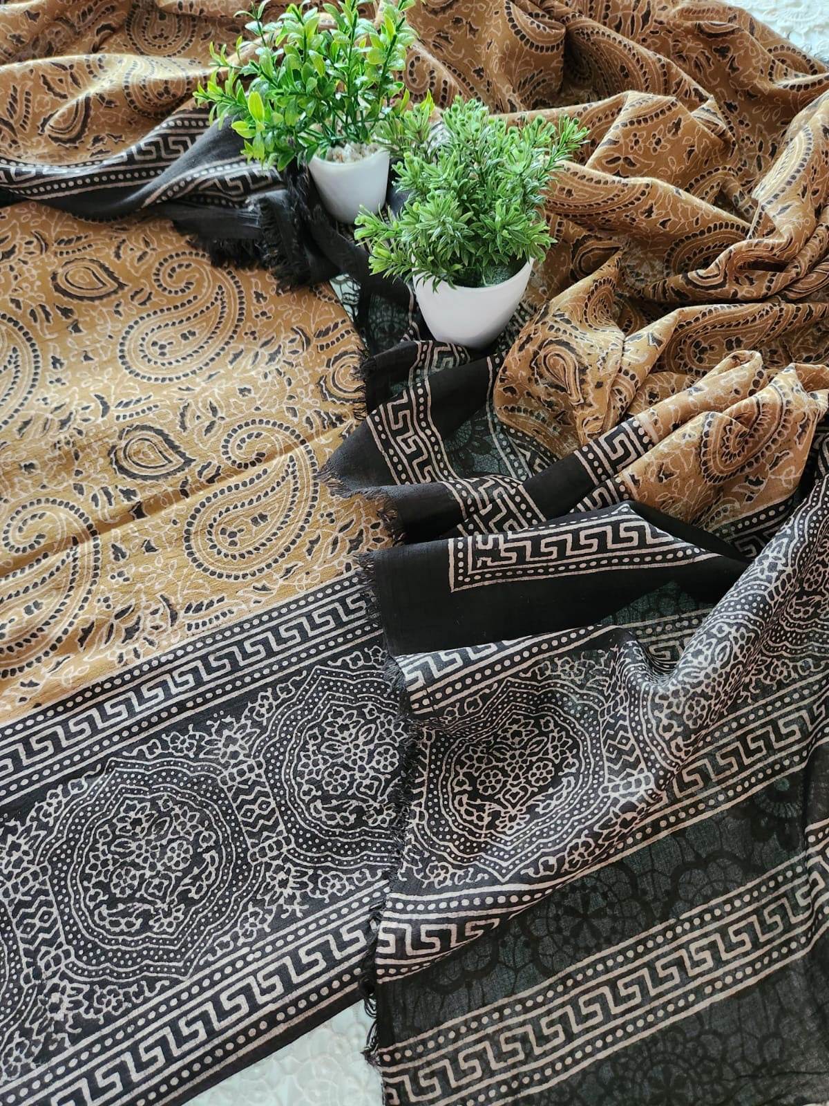 Lawn Natural dyed 2pc advance payment