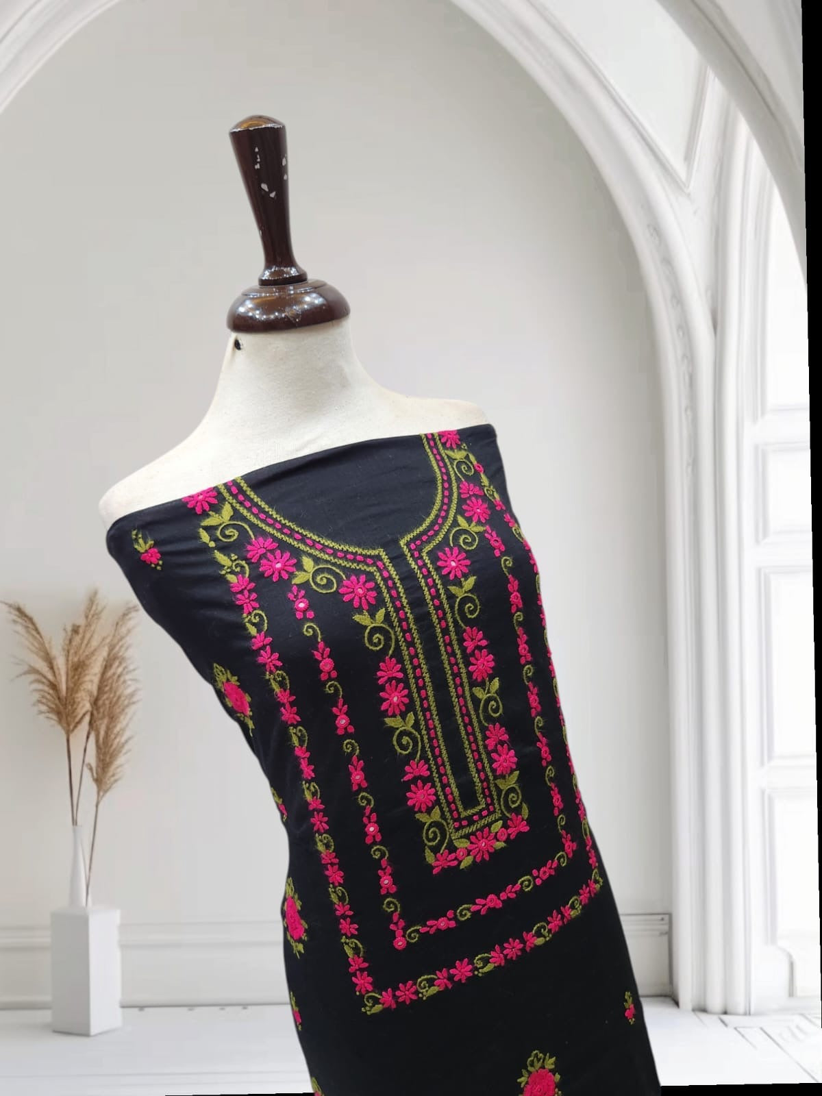 Lawn Hand Embroidered Micro Sheesha Shirt