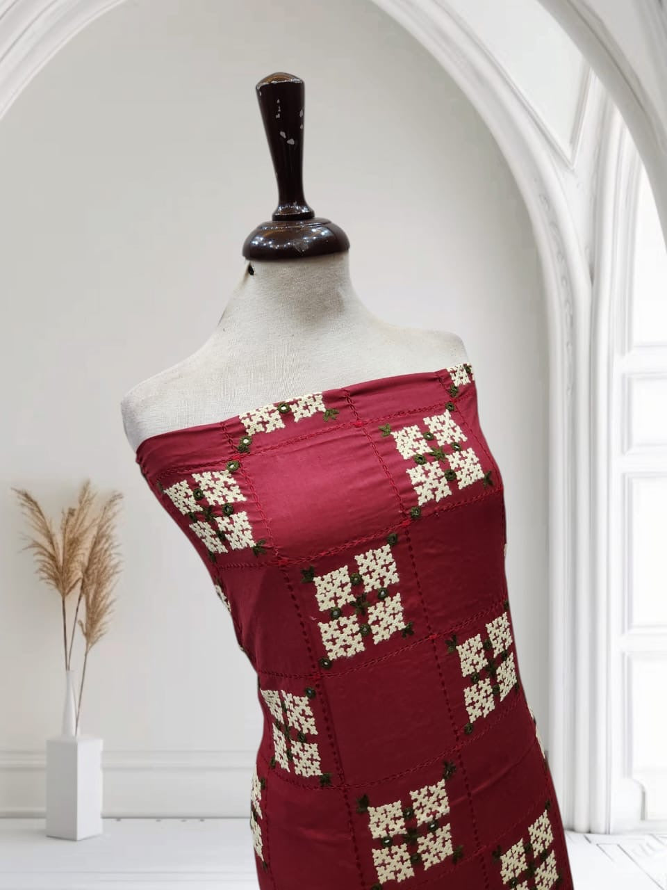 Tarkashi Lawn hand Embroidered shirt