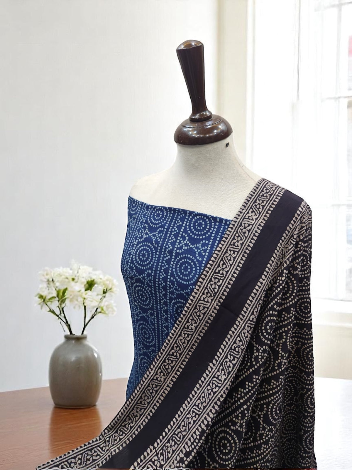 Natural Dyed Lawn Chunri unique Combo indigo Black