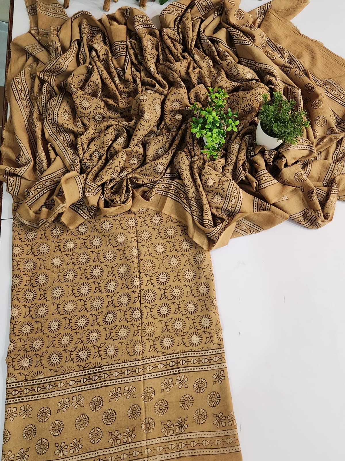 Natural Dyed Lawn shirt and dupatta