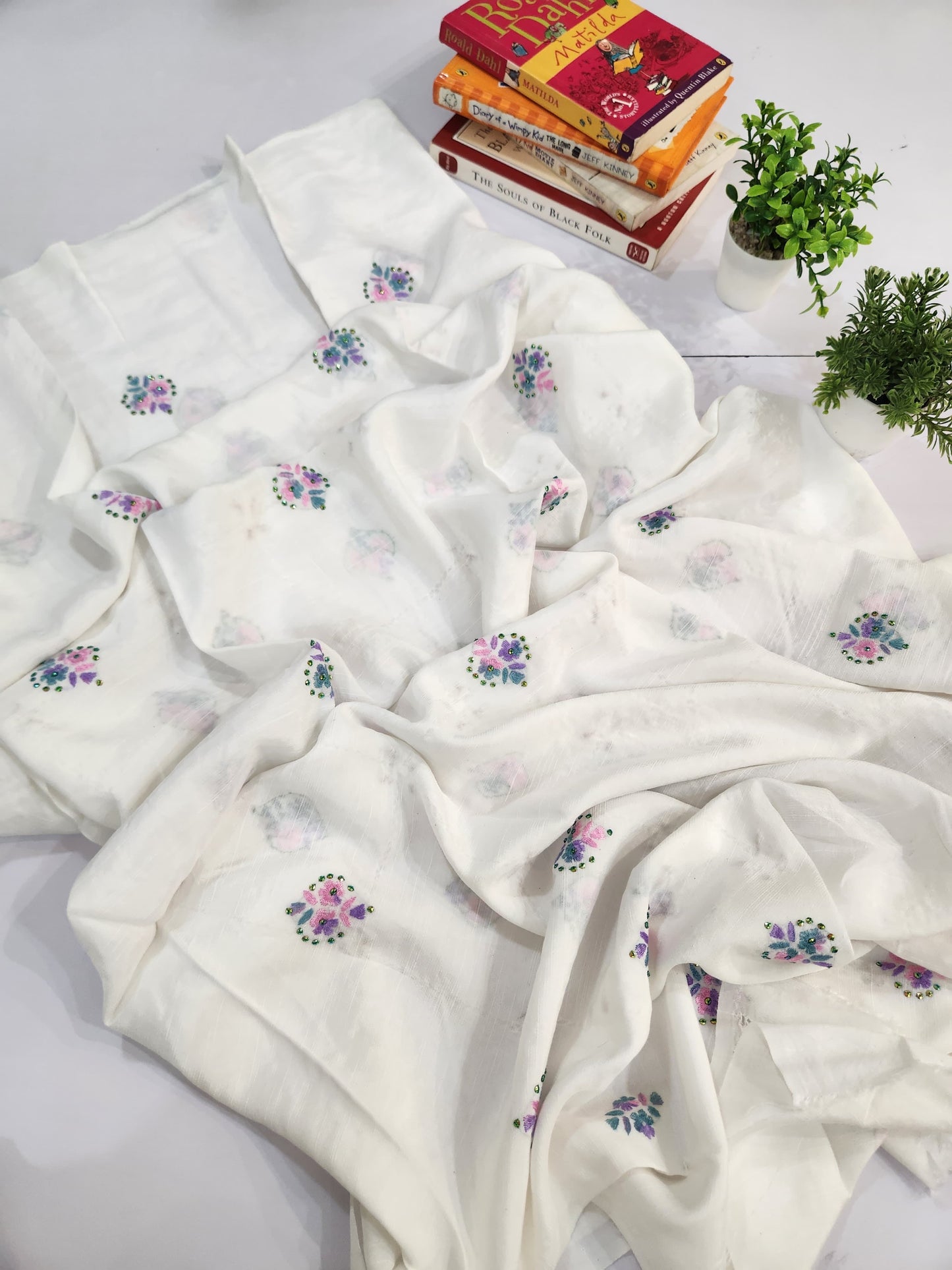 Premium Raw Silk tarkashi 3pc advance payment