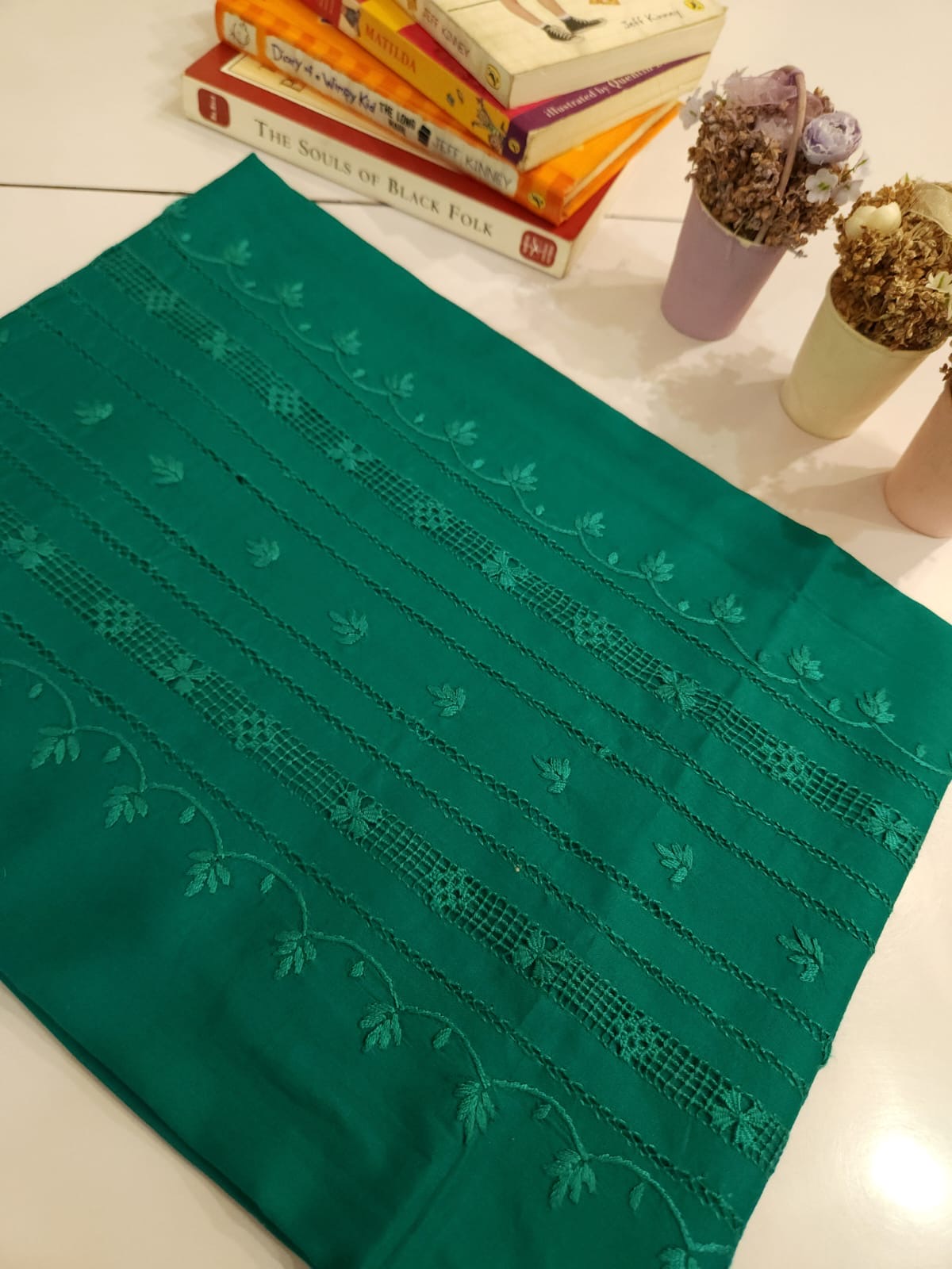 Tarkashi Lawn solid shade
