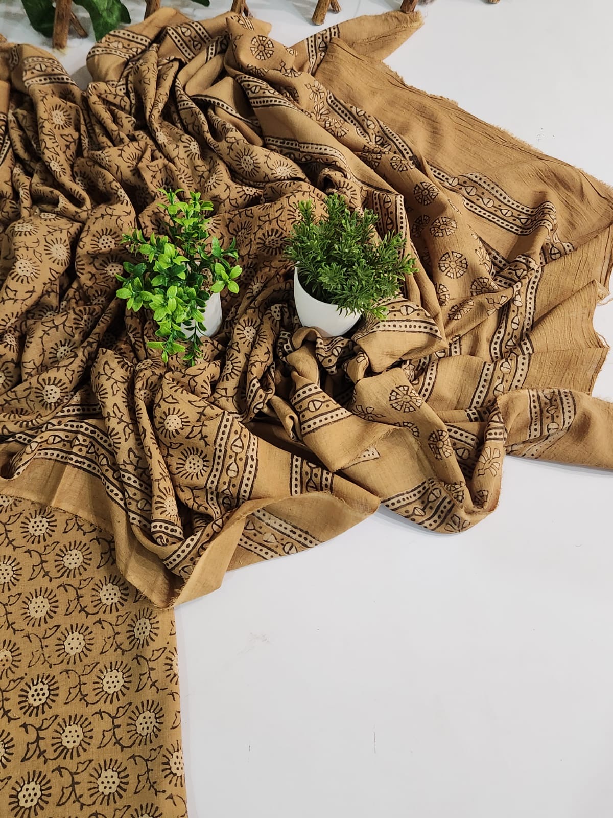 Natural Dyed Lawn shirt and dupatta