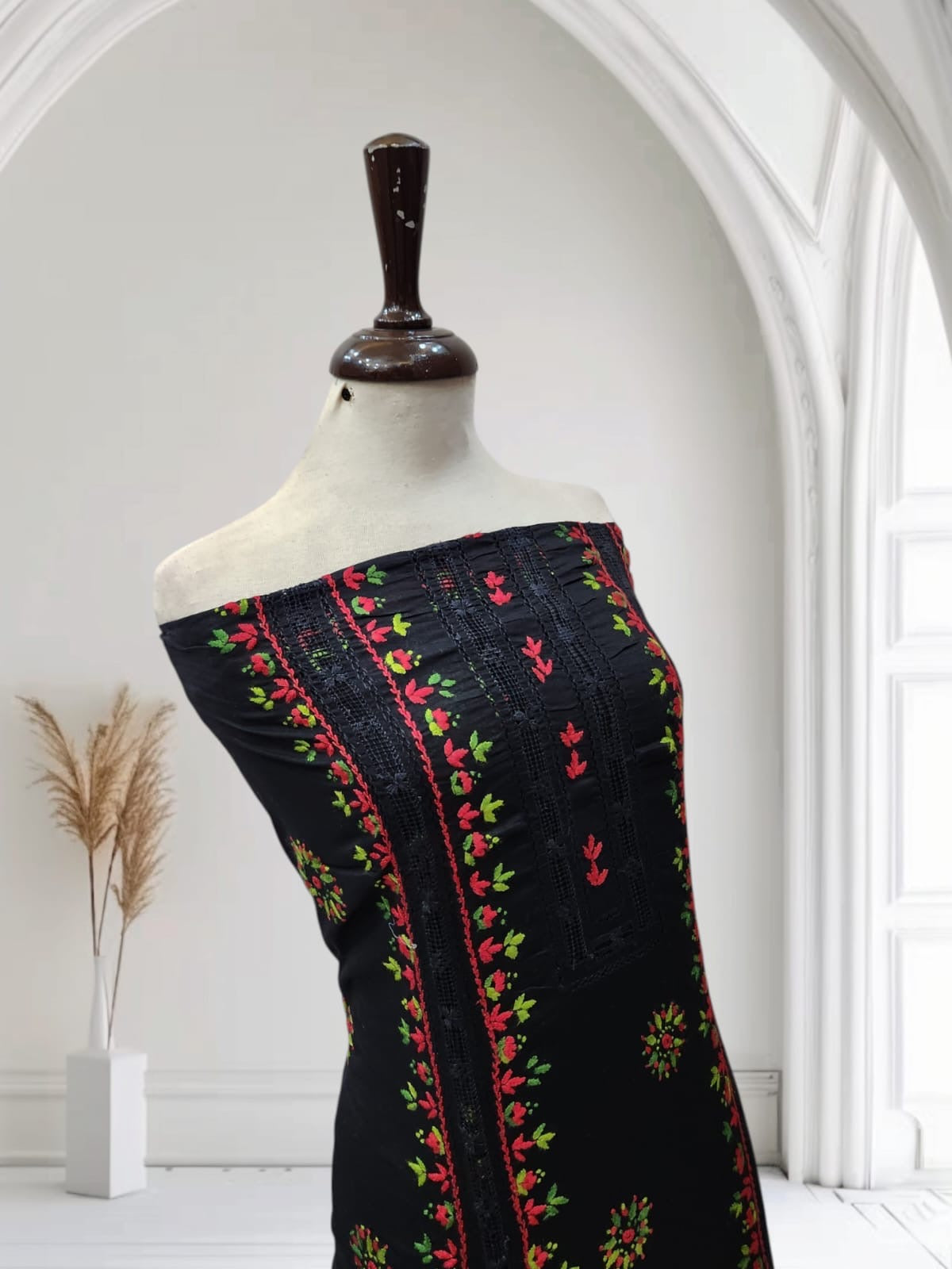 Exclusive Tarkashi lawn shirt