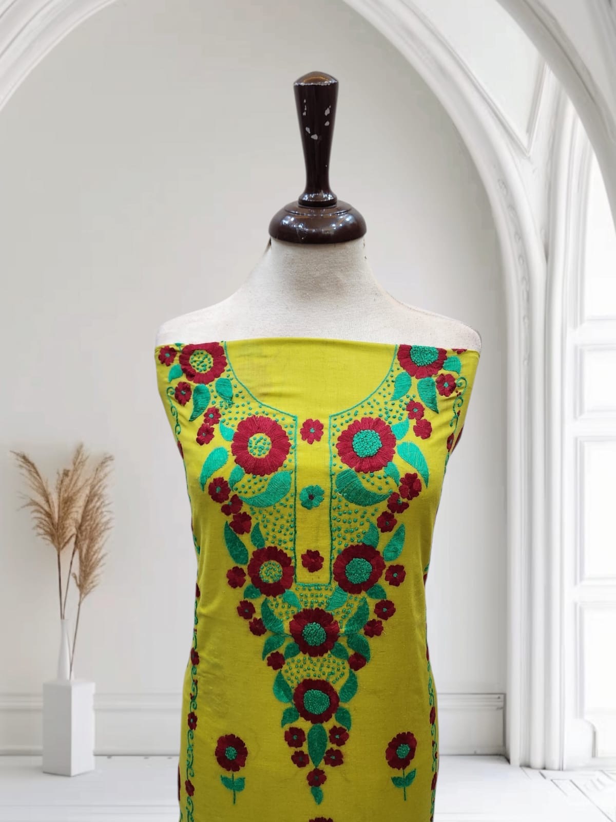 Sun ☀️ Flower lawn hand embroidered shirt