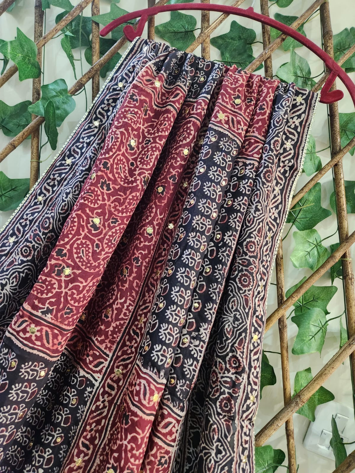 Medium Silk Dupatta with Mukesh (advance payment)