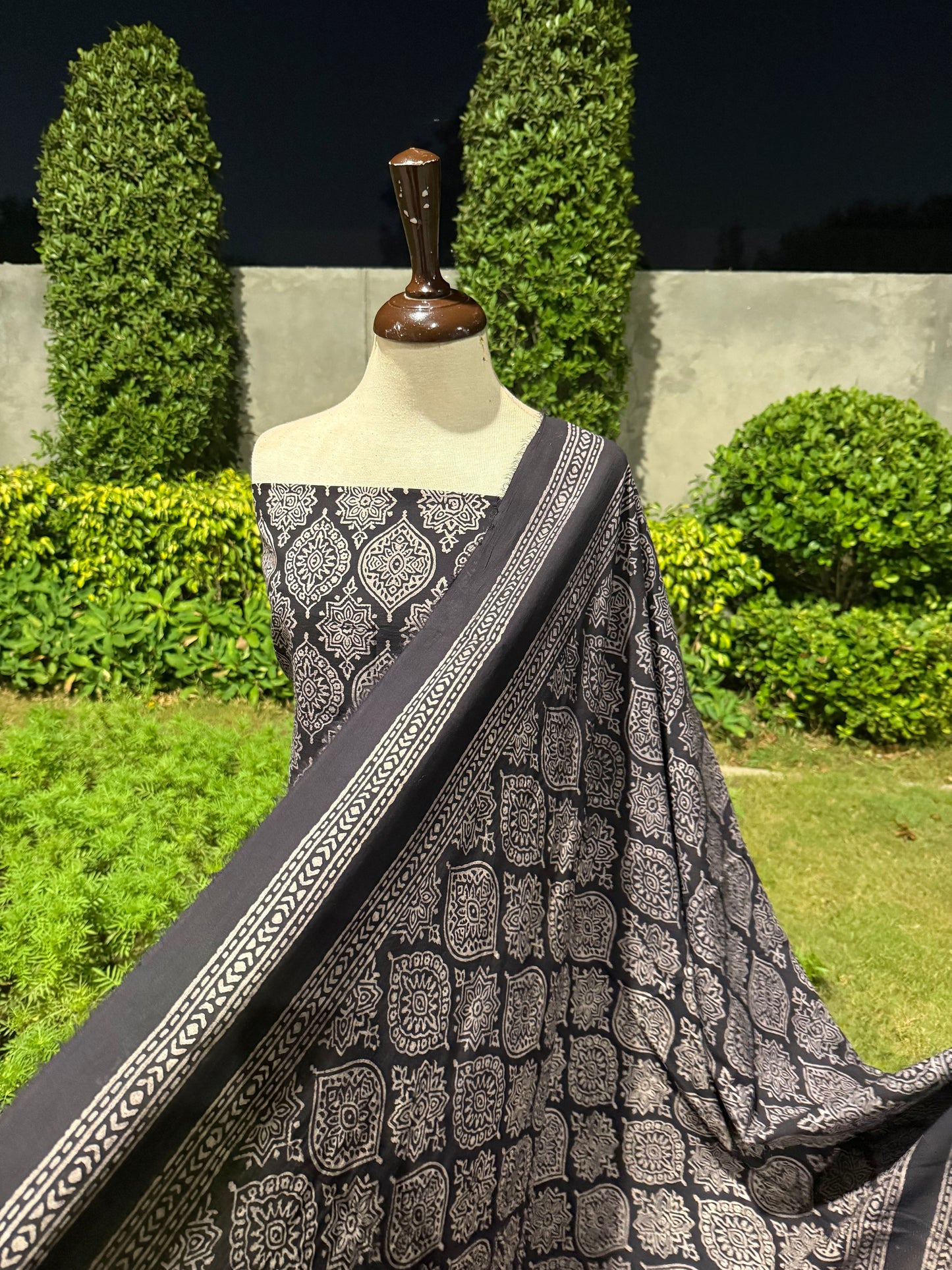 Lawn Natural dyed Shirt and dupatta