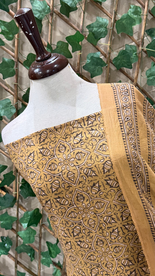 Lawn Natural dyed Shirt and dupatta