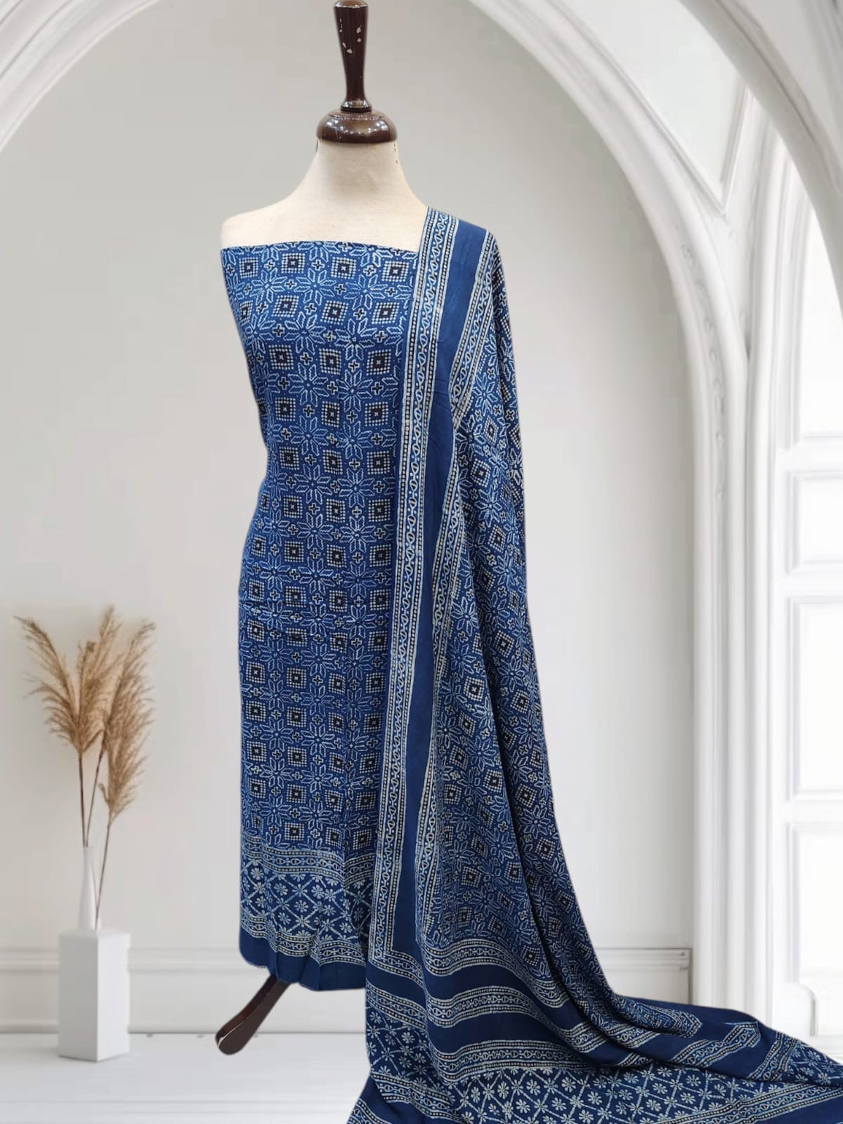 Sale on Linen Natural Dyed 2pc shirt and dupatta