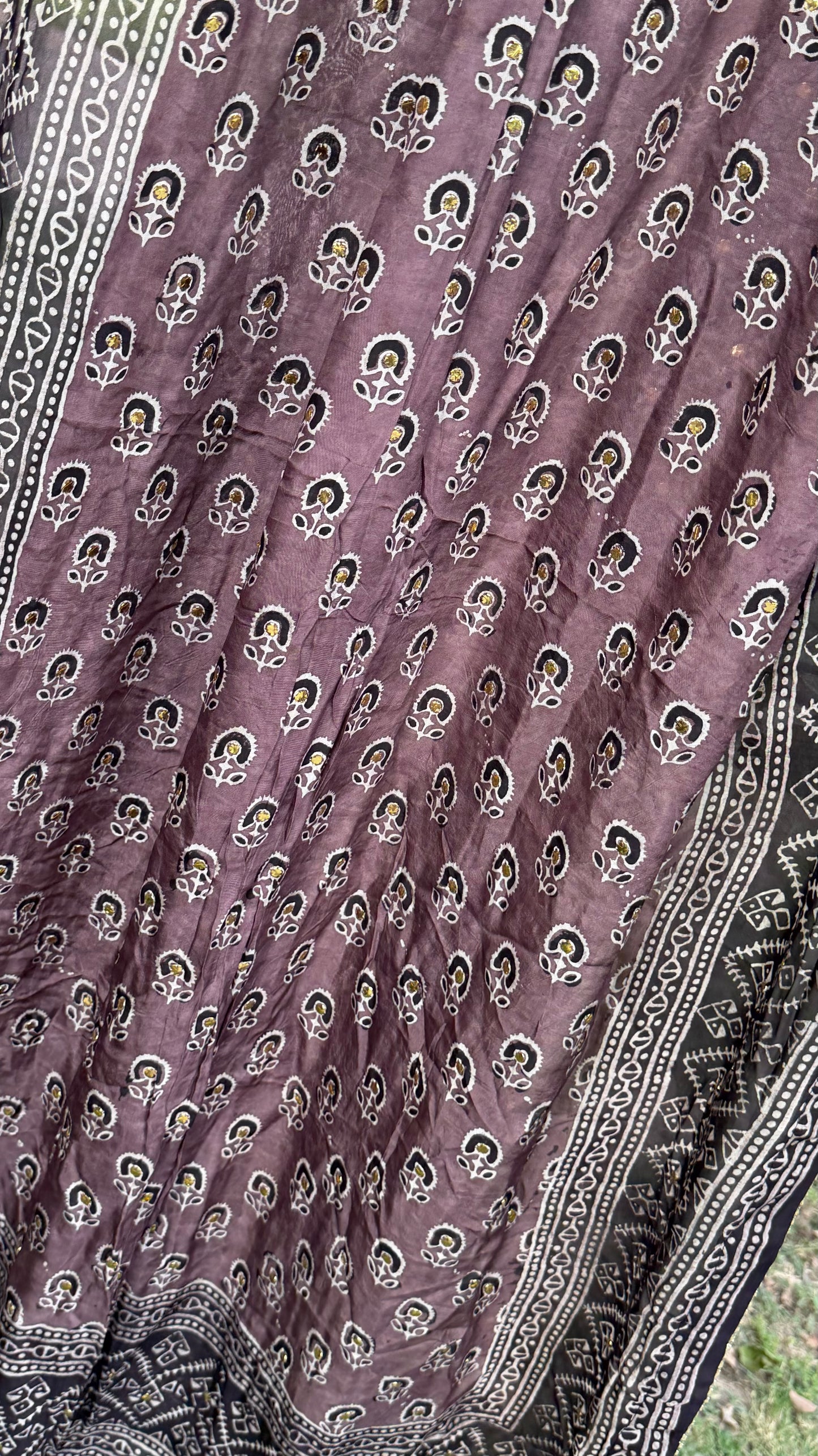 Medium silk dupatta with mukesh