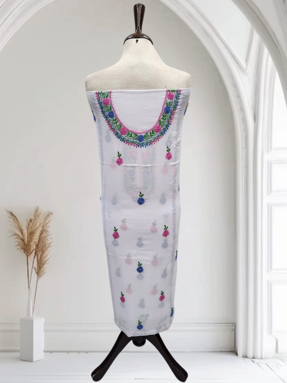 Exclusive Shirt lawn hand embroidered