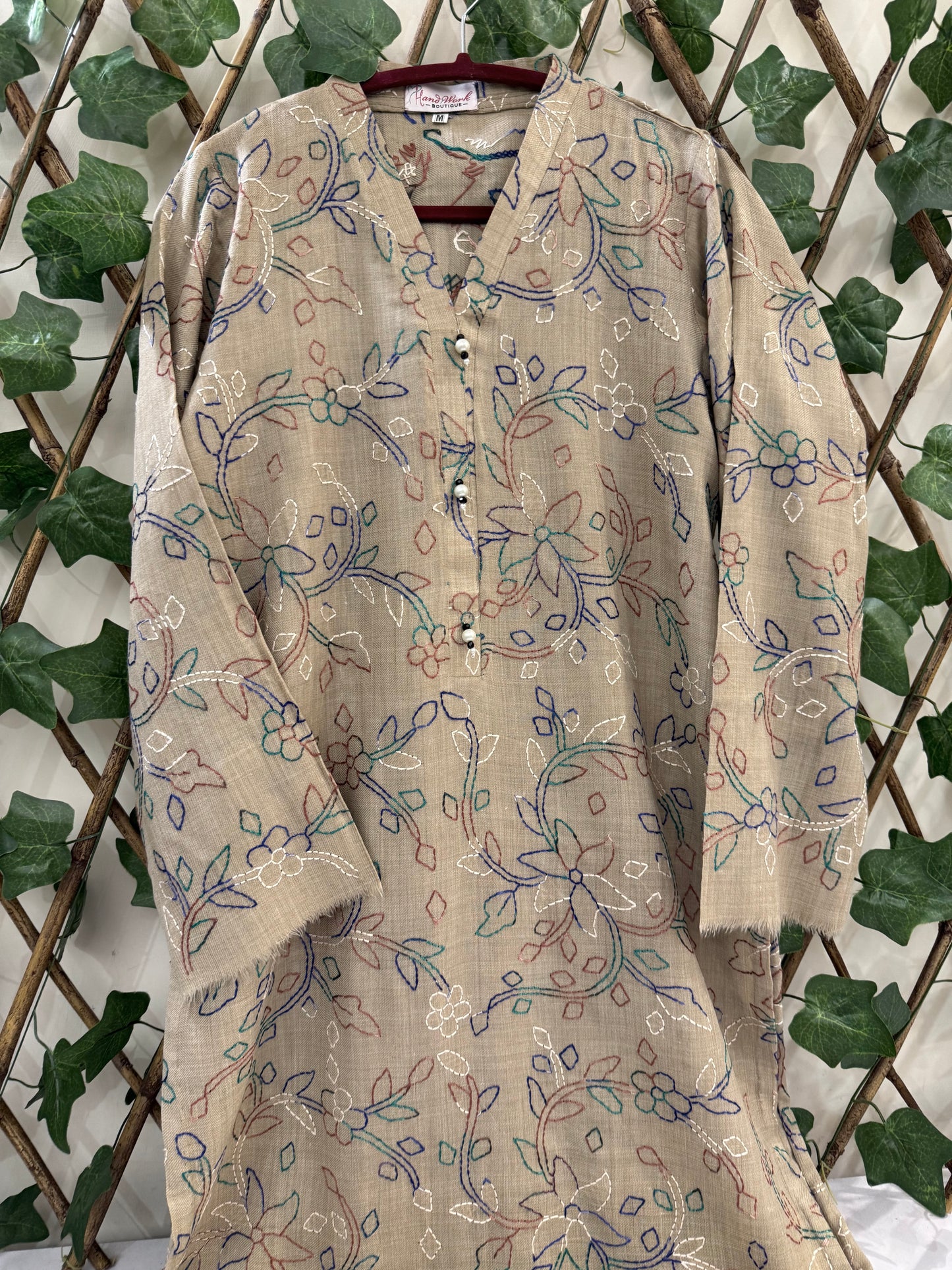 Pashmina kantha kurta size Medium
