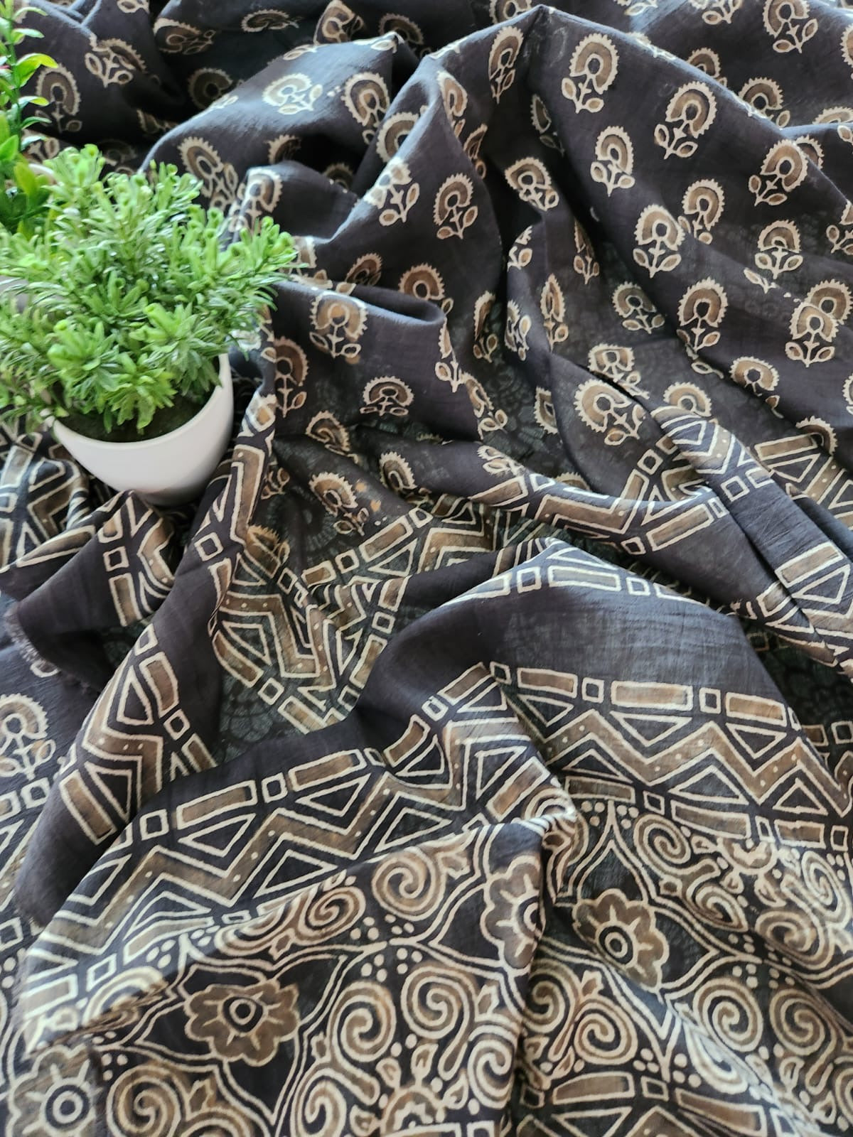 Lawn Natural dyed 2pc advance payment