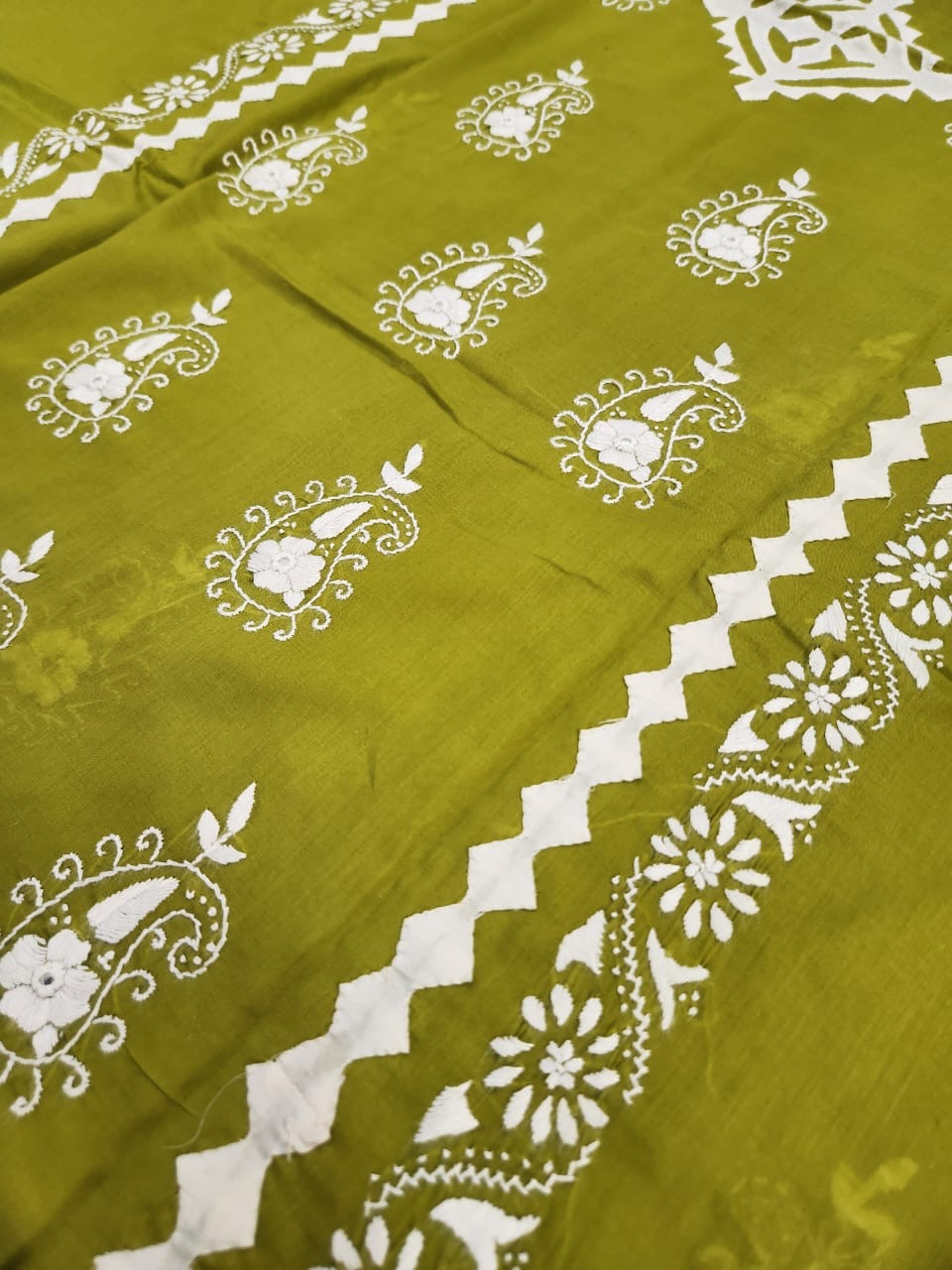 Lawn Applique Shirt with Trouser